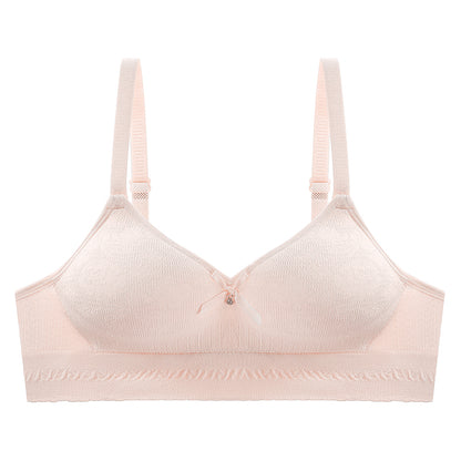 Light pink seamless bra combining breathability with a soft touch, providing gentle support