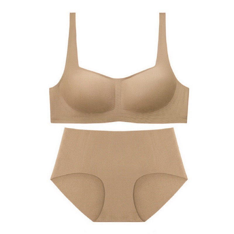 Khaki underwear and bra set. Featuring the molded cup seamless bra and mid-waist seamless underwear from ucharm bras