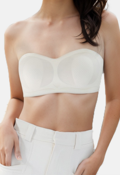 "Model wearing a strapless white ice-silk bra, offering a seamless, non-slip fit perfect for summer"